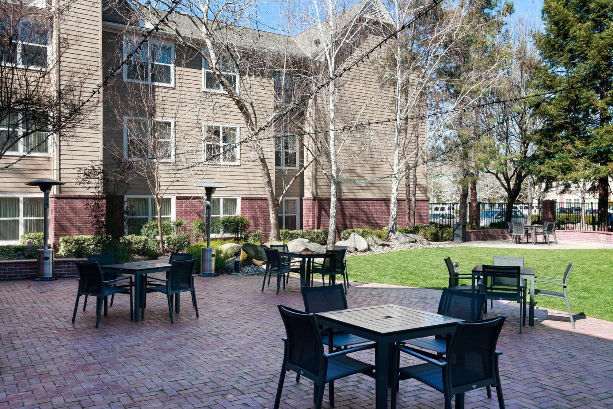 Residence Inn by Marriott Stockton Exteriör bild